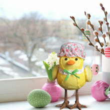 Easter couple lighted bird decor yellow hooded multicolor