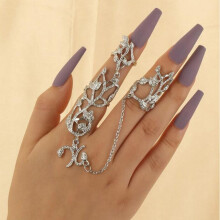 Chain Link Ring Anti-allergy Golden Retro Flower Design