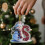 Lettre décorative de Noël en acrylique de 8 cm avec cordon doré 2