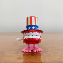 (Hat Teeth)Colorful Plastic Wind Up Walking Chattering Teeth Toys With Eyes Toys Educational