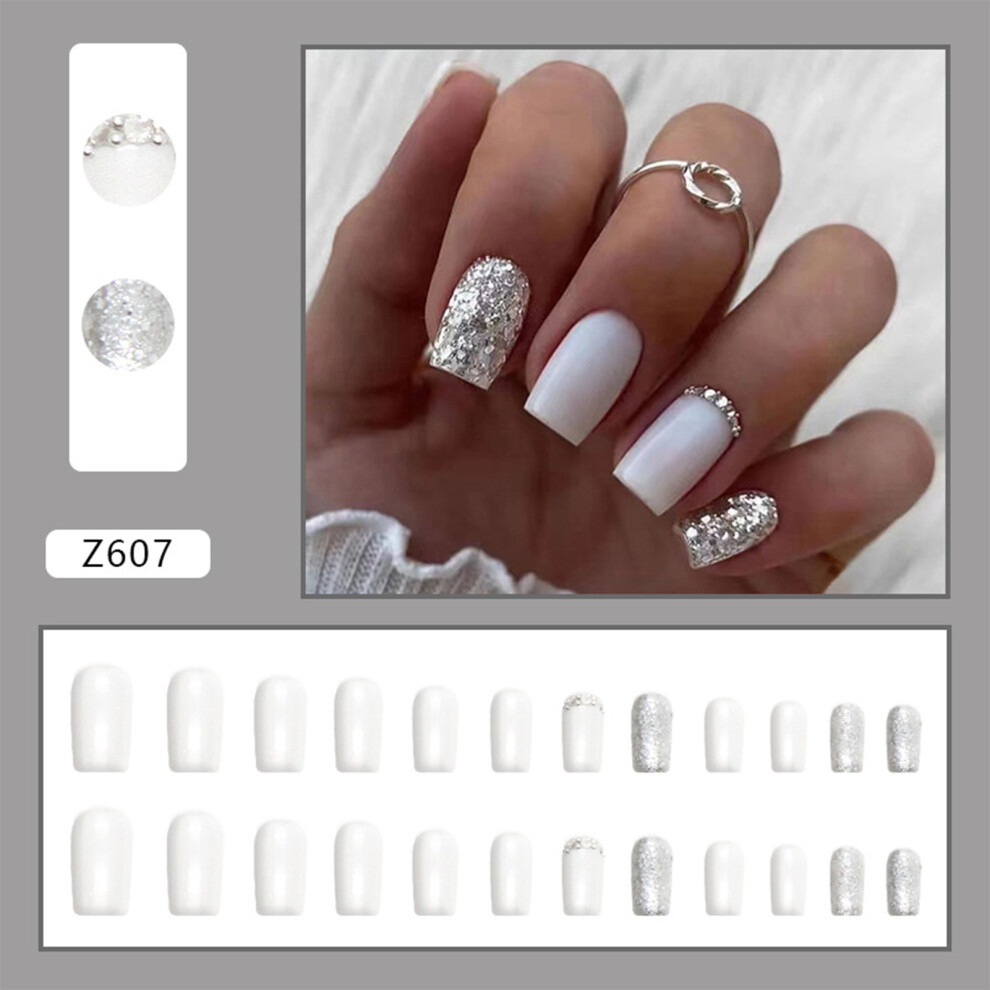 Reach-Tools (Standard) Silver Glitter Short Fake Nails