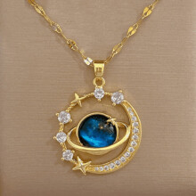 Star Pendant Necklace Gold for Women and Men