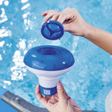 Small Pool Chlorine Floater 1 Inch Tablets 5x5 Inch 1 Piece