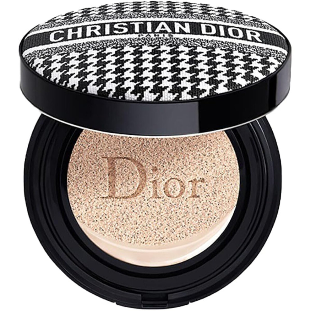 Photos - Foundation & Concealer Christian Dior Forever Skin Cushion Long Wearing Compact Foundation 1N SPF 50 14 g
