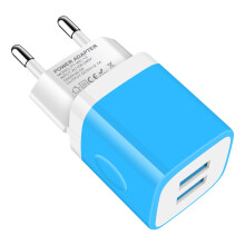 Europeisk reseadapter med dubbel USB-laddare 2.1A blå