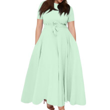 Vestido evasê rosa menta plus size feminino com amarração na cintura e