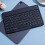 Tastatură Bluetooth portabilă, design retro compact și flexibil 4