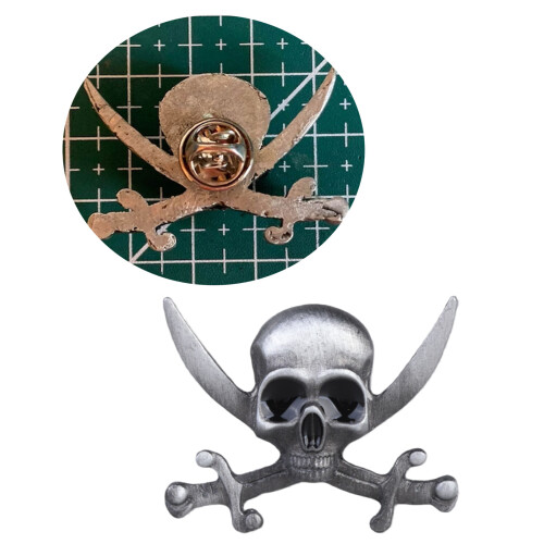 Retro Schädel Kreuz Dolche Brosche Einzigartige Kleidung Pin-C 2