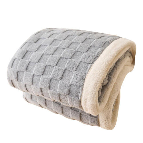 Small Lamb Velvet Sofa Blanket Double Layer Thick Coral