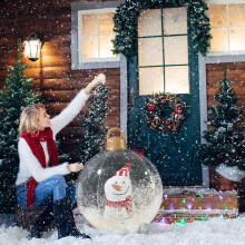 Bonhomme de neige gonflable en forme de boule de Noël, 60 cm (23,62 pouces), en PVC pour extérieur