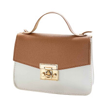 Dámska crossbody kabelka bielo-čierna