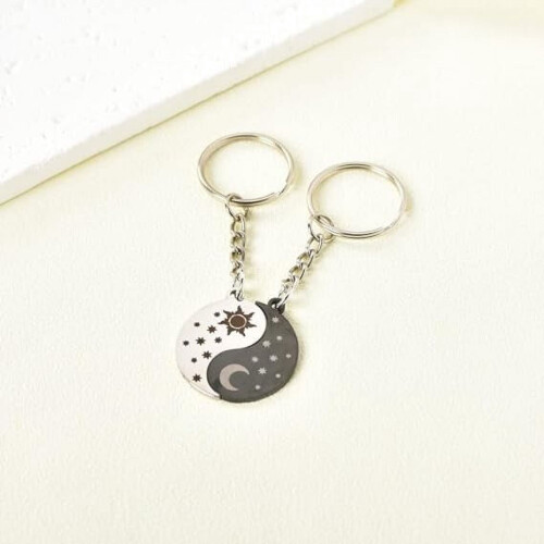 Sun and Moon Keychain Set Yin Yang 2 pcs 2