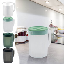 Pichet en plastique avec couvercle 1,5 L blanc transparent