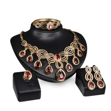 European Classic Jewelry Set K Gold Necklace Earrings