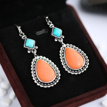Vintage silver water drop earrings for women