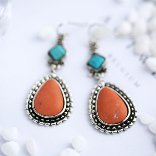 Vintage silver water drop earrings for women 2