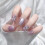 Faux ongles violets œil de chat avec accents de strass 5