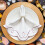 ABPETE Sets de table ronds brodés 15 pouces, lot de 4, roses 5