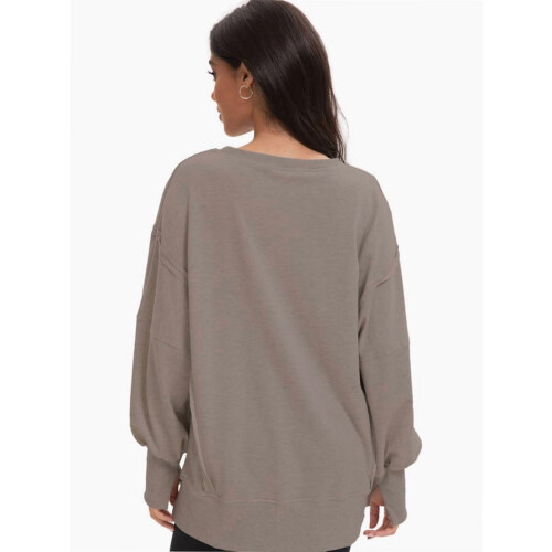 Oversized sweatshirt med rund hals og sideslidser til kvinder 1