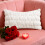 Housse de coussin matelassée blanche en forme de cœur, polyester, 50 x 40 cm 1