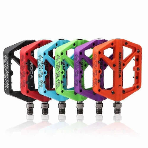 paio di pedali piatti antiscivolo in nylon per MTB. 2