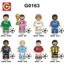 (32PCS) (8PCS-E) Sports Figures Football Players with Football Assembled Building Blocks Toy Christmas Birthday Gifts