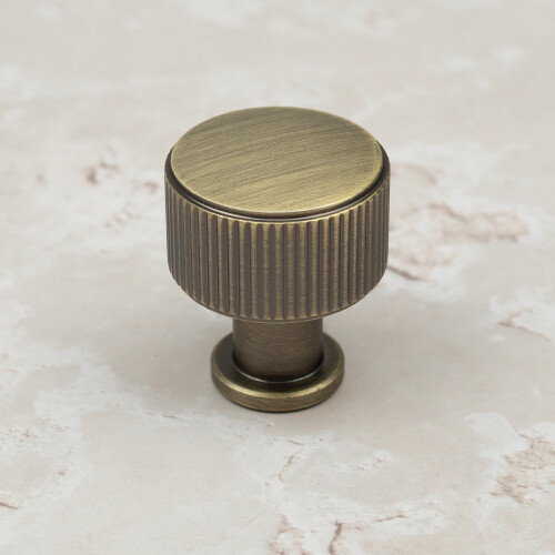 (29mm Knob) Antique Brass Reeded T-Bar Cabinet Handles & Knobs 2