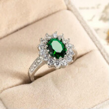 Green Crystal Zircon Ring 925 Sterling Silver Flower Design