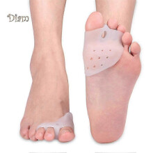 BEAUTY-HEALTH 2Pcs Bunion Corrector Hammer Toe Separator with Forefoot Care Pads 2025