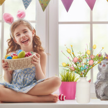 Easter vine wreath with 6 eggs and berries, 14.17 x 3.15 in