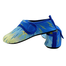 Boys' Lightweight Sneakers and Water Shoes for Outdoor Use,