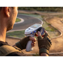 RC8P Contrôleur à Distance 8 Canaux avec Simulateur et Diffusion Vocale, Écran Couleur HD 2.4" pour Voiture et Bateau RC A