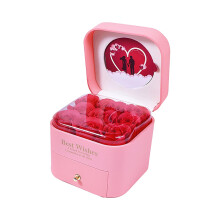 Coffret cadeau de bijoux roses avec collier en forme de cœur