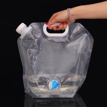 Sac de rangement d'eau pliable 5L pour voiture, idéal en cas d'urgence.