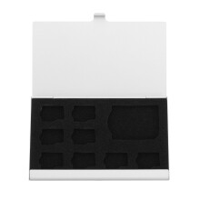 Scatola portaoggetti da viaggio con 9 slot per unità USB1