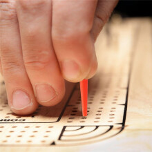 105 Stück Cribbage-Brettstifte, Konisches Design, Cribbage-Stifte Passen auf Cribbage-Pins-Bretter mit 1/8-Zoll-Loch (3 Farben)