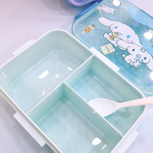 Cinnamoroll Printed Bento Box with Spoon 4-Point Lock 1