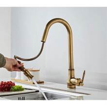 Keukenkraan, antiek brons, 360 graden draaibare mengkraan met uittrekbare sproeier, waterbesparend