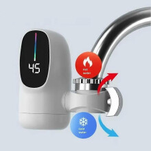 Directe elektrische waterverwarmer met kraanaansluiting (110V) voor kraanwater, plug-and-play, geschikt voor zowel keuken als wastafel.