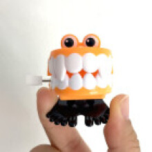 (Orange Sharp Teeth)Colorful Plastic Wind Up Walking Chattering Teeth Toys With Eyes Toys Educational
