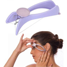 Depiladora facial manual con muelle, cordón intercambiable y mango rosa para una depilación suave del vello facial, ideal para mujer