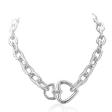 Modieuze statement-ketting van stevig legeringsmetaal met hartvormige hanger, perfect voor feestjes en casual outfits.