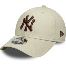 New Era Mens 9FORTY M-Crown NY Yankees MLB Baseball Cap - Cream