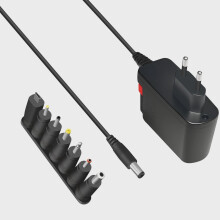 Univerzální napájecí adaptér 3-12V 24W se 7 vyměnitelnými zástrčkami