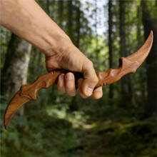 2Pcs Golden Sandalwood Claw Knife Ornament, Wooden Carved Practice Tool for Performance Training & Home Decor