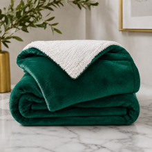 (Emerald Green, King (200 x 240 cm)) Luxury Super Soft Sherpa Fleece Blanket Faux Fur Sofa Mink Warm Thick Reversible Throw
