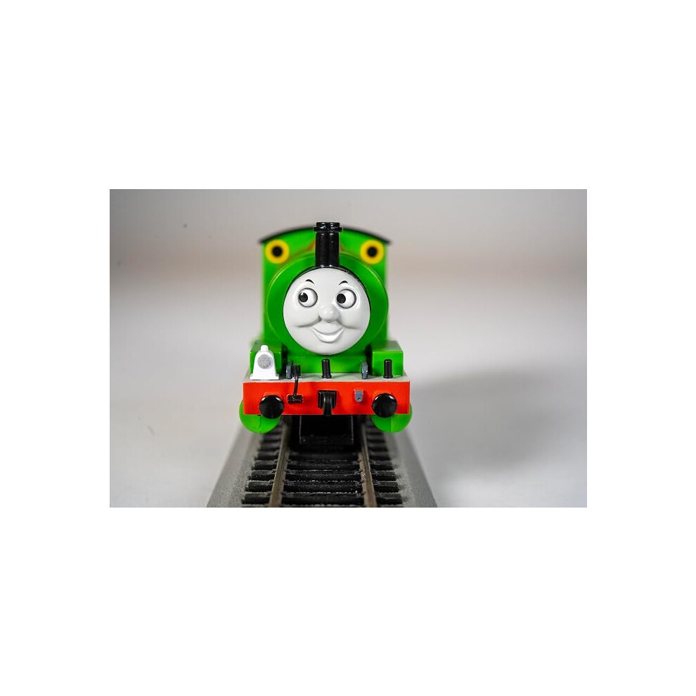 Bachmann Trains - Thomas & Friends Percy The Small Engine W/Moving Eyes - Ho Scale,Unisex-Children, Black, 0.5 Liters