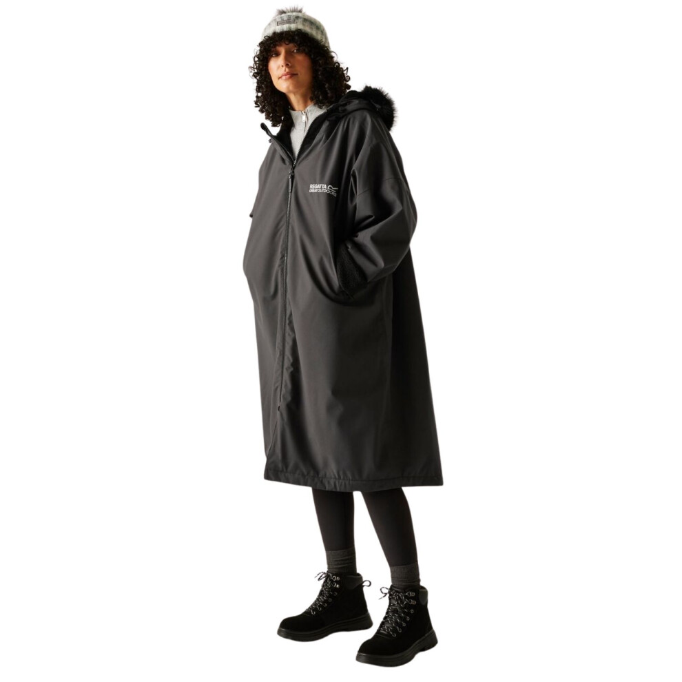 Regatta (L/Xl, Ash) Adults Outdoor Waterproof Changing Robe Pro