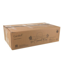 Conjunto de muebles de jardín de ratán negro: 2 sillas, sofá y mesa.
