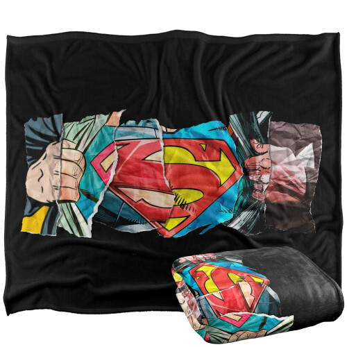Superman (147cm x 91cm, Multicoloured) Superman Super Reveal Blanket 1